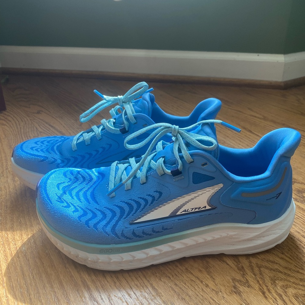 Altra Torin 7 Sneakers EUC